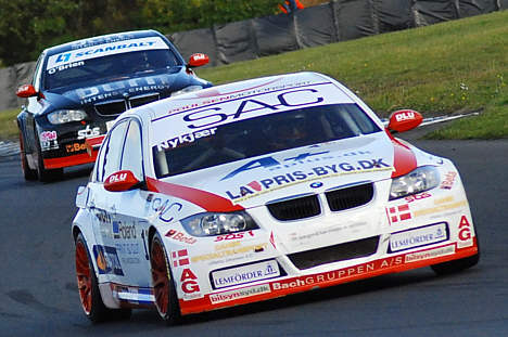 Michel Nykjær og Emmet O'Brien tog en flot 1-2 sejr til Poulsen Motorsport i et af dagens tre DTC-løb.